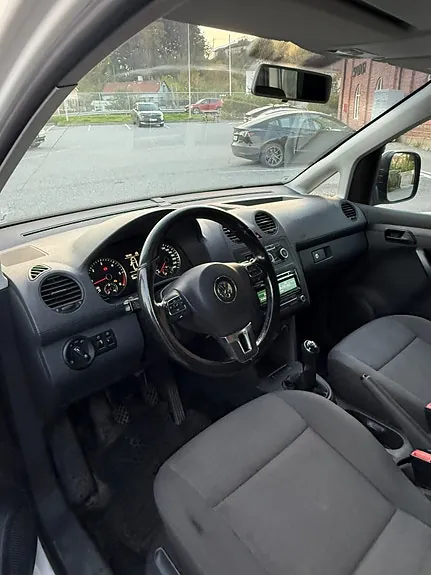 Volkswagen Caddy Maxi 2015 photo 5