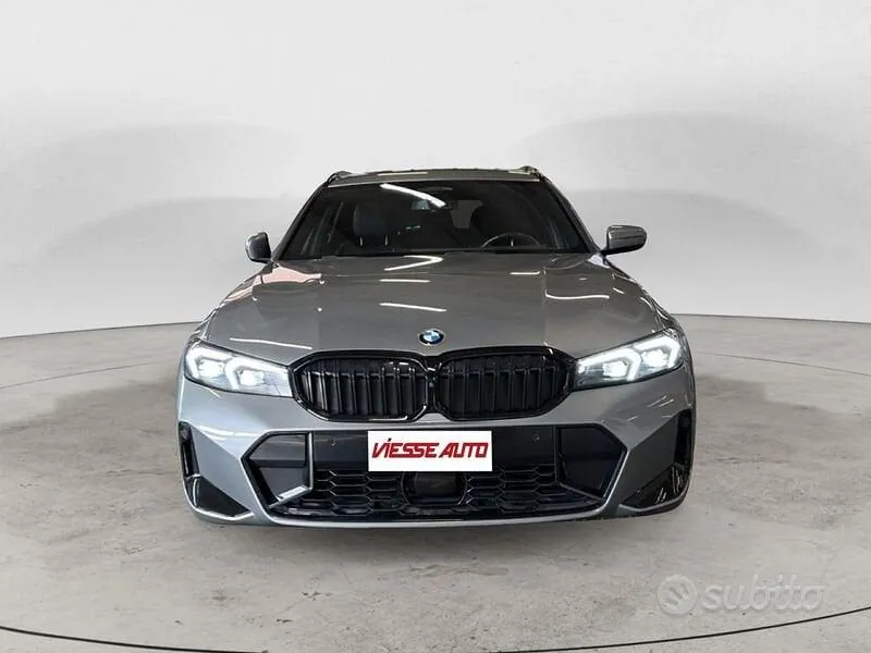BMW 3 Series 2024 photo 2