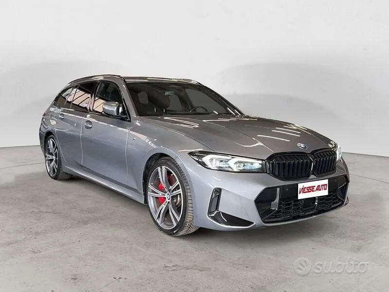 BMW 3 Series 2024 photo 3