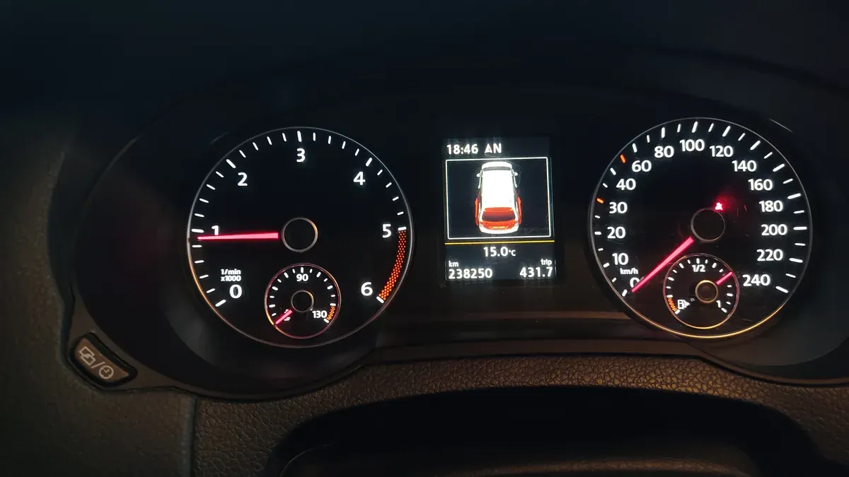 Seat Alhambra 2015 photo 3