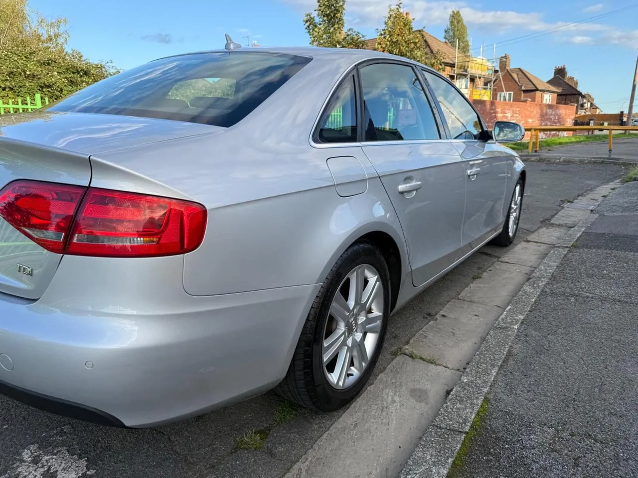 Audi A4 2011 photo 4