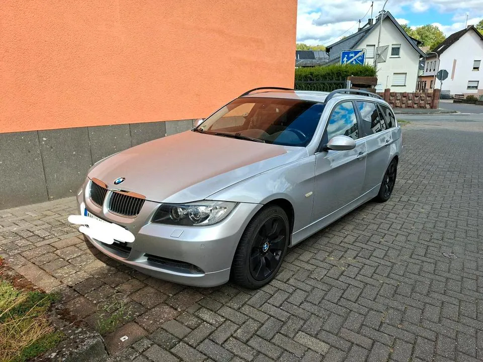 BMW 325Xi
