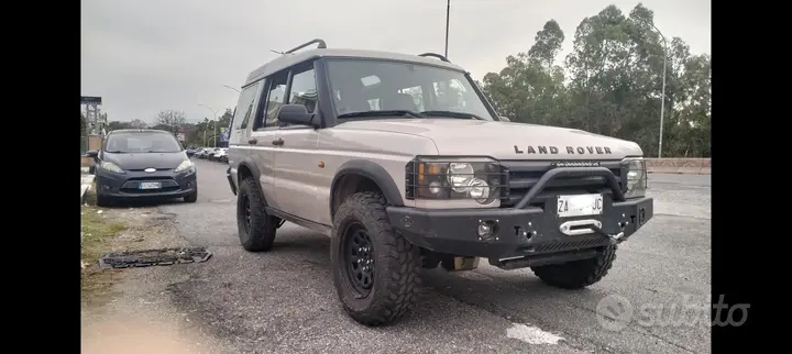Land Rover Discovery 1999 photo 2