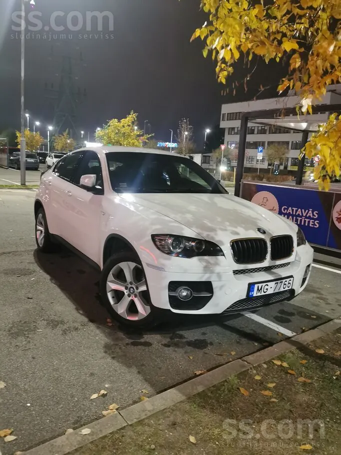BMW X6