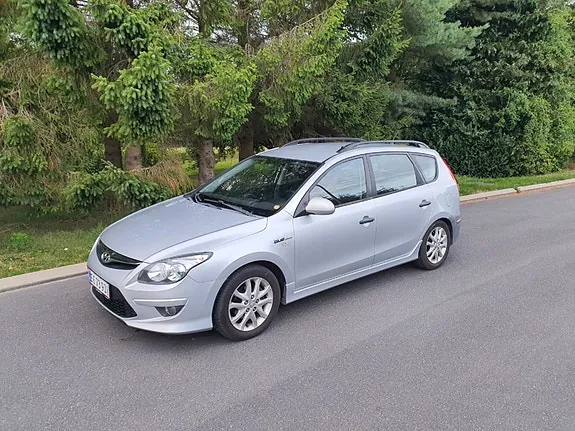 Hyundai I30 2011 photo 2