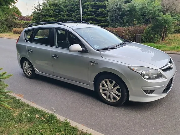 Hyundai I30 2011 photo 3