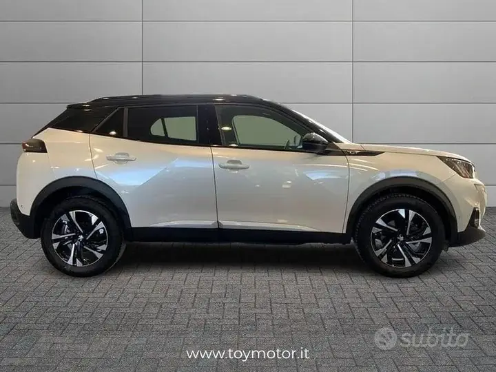 Peugeot 2008 2022 photo 5