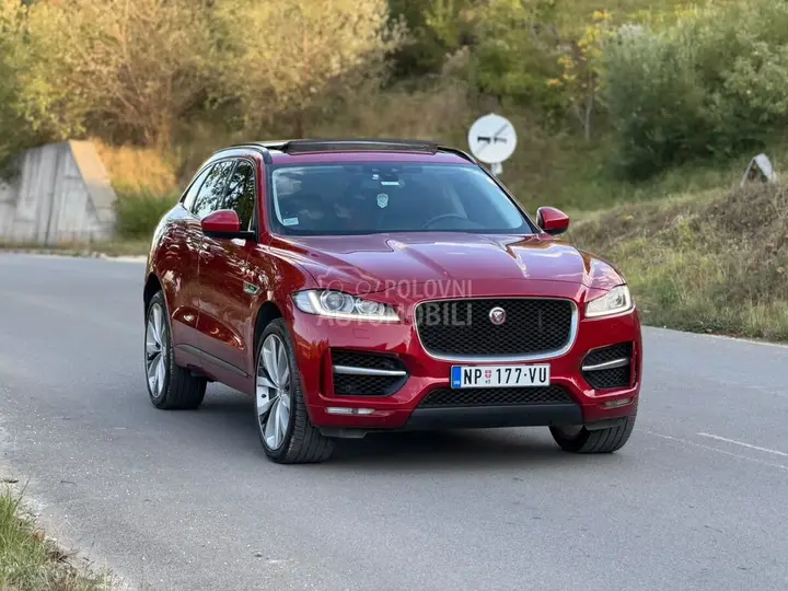 Jaguar F-Pace 2016 photo 4