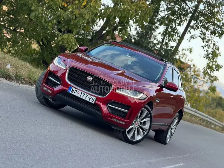 Jaguar F-Pace