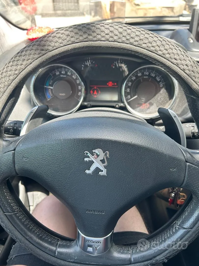 Peugeot 3008 2012 photo 3