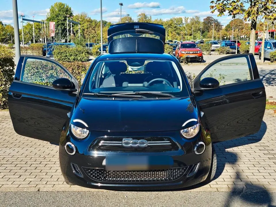 Fiat 500E