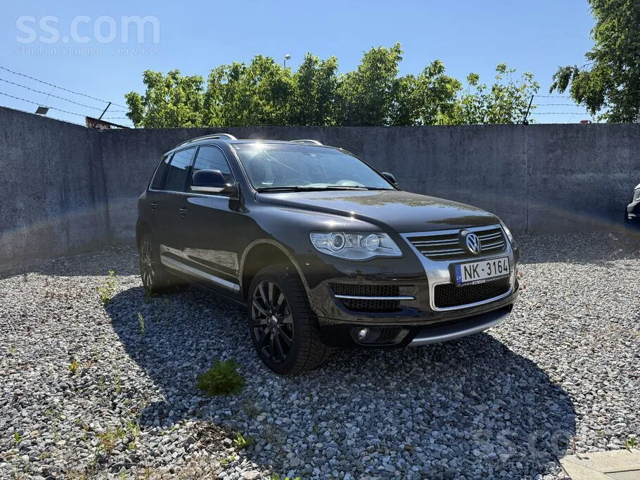 Volkswagen Touareg