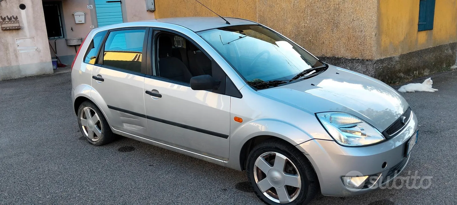 Ford Fiesta 2002 photo 4