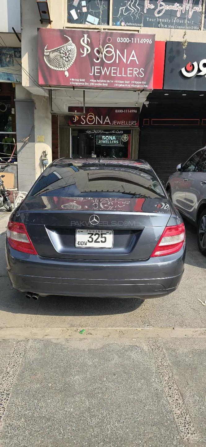 Mercedes-Benz C-Class