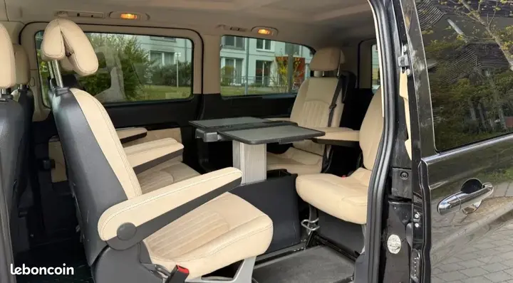 Mercedes-Benz Viano 2009 photo 3