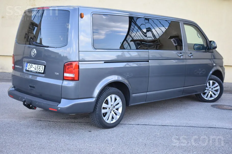 Volkswagen Caravelle 2011 photo 4