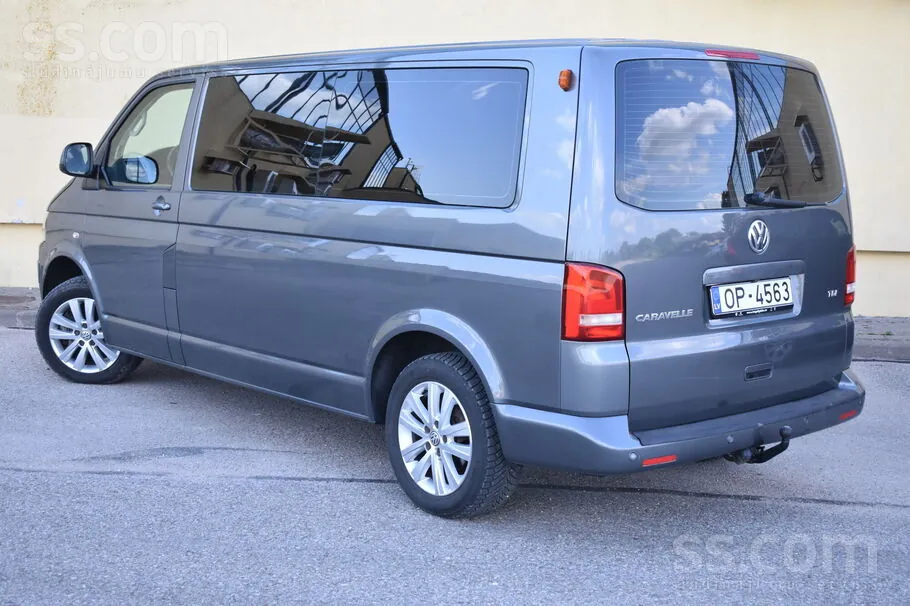 Volkswagen Caravelle 2011 photo 2
