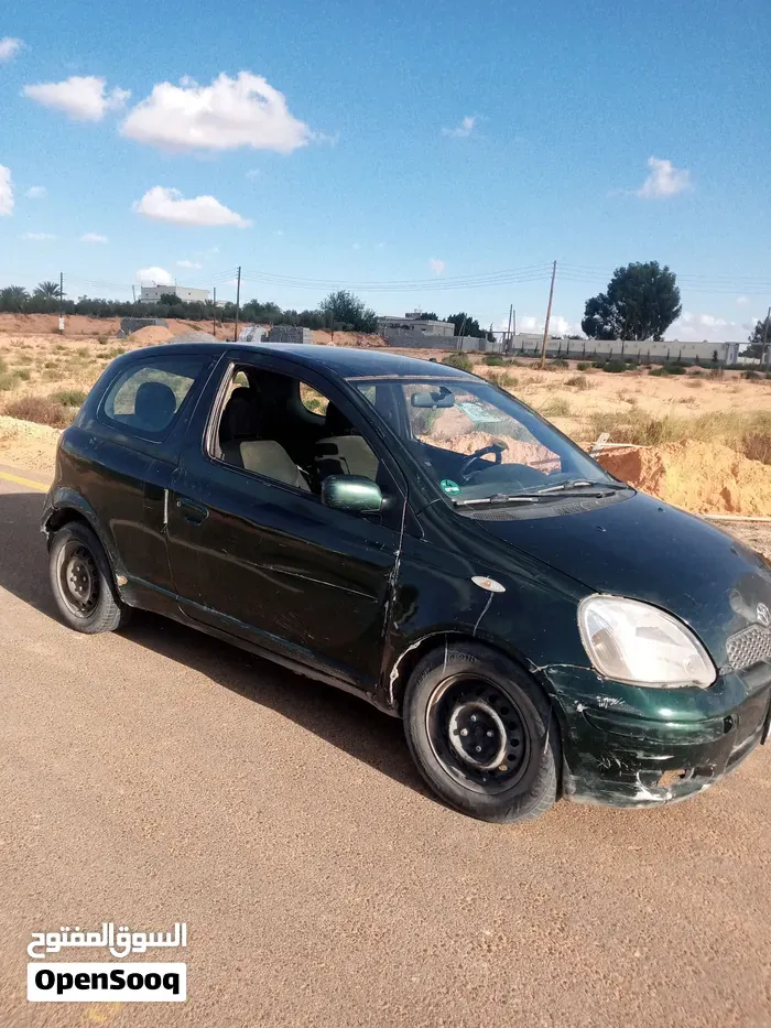Toyota Yaris 2005 photo 3