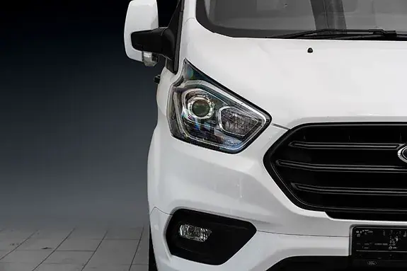 Ford Transit Custom 2023 photo 4
