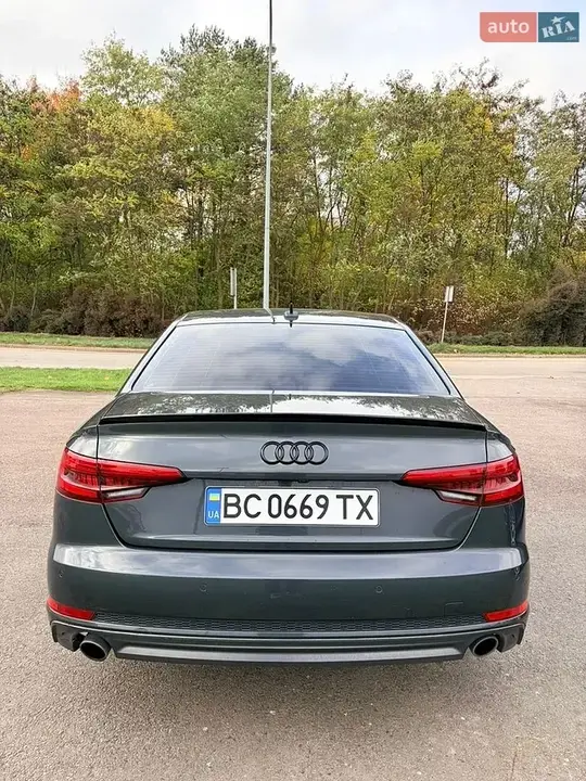 Audi A4 2016 photo 4
