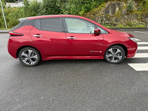 Nissan Leaf 2018 photo 5