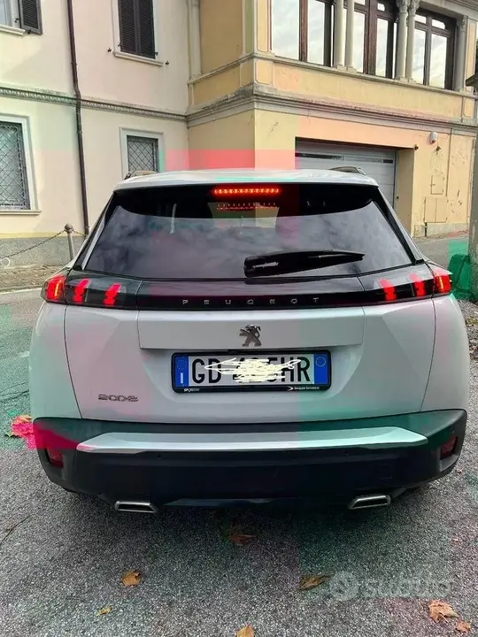 Peugeot 2008 2021 photo 3