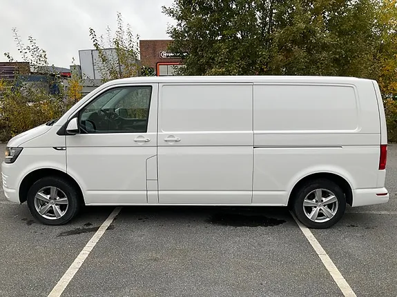 Volkswagen Transporter 2017 photo 2