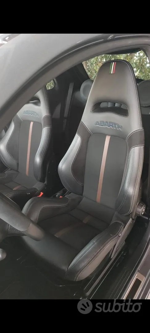 Abarth 695 2017 photo 3