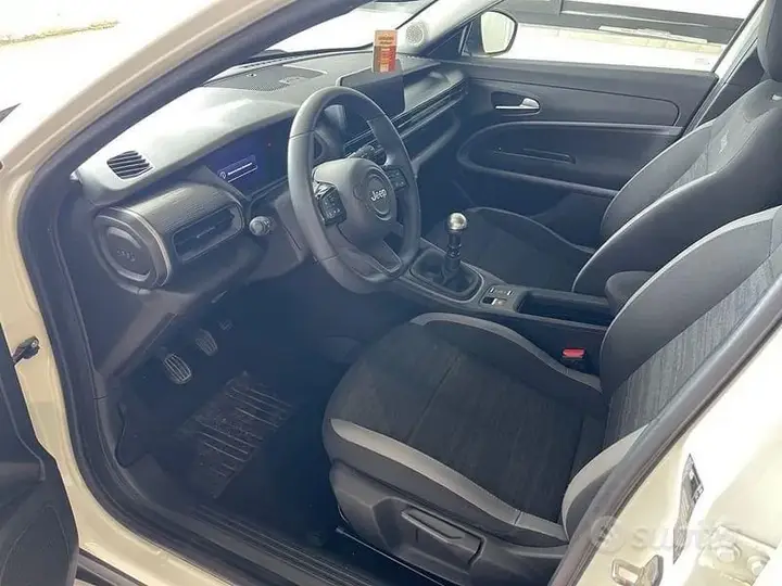 Jeep Avenger 2023 photo 5