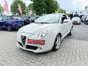 Alfa Romeo Mito 2011 photo 3
