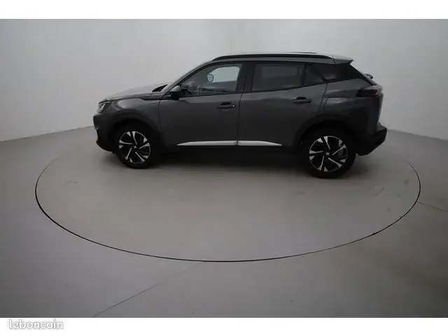 Peugeot 2008 2022 photo 4