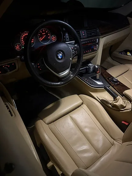 BMW 320D 2013 photo 3