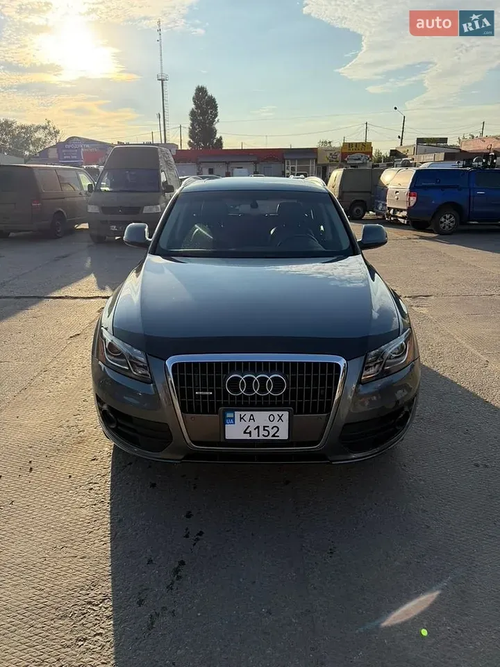 Audi Q5 2011 photo 2