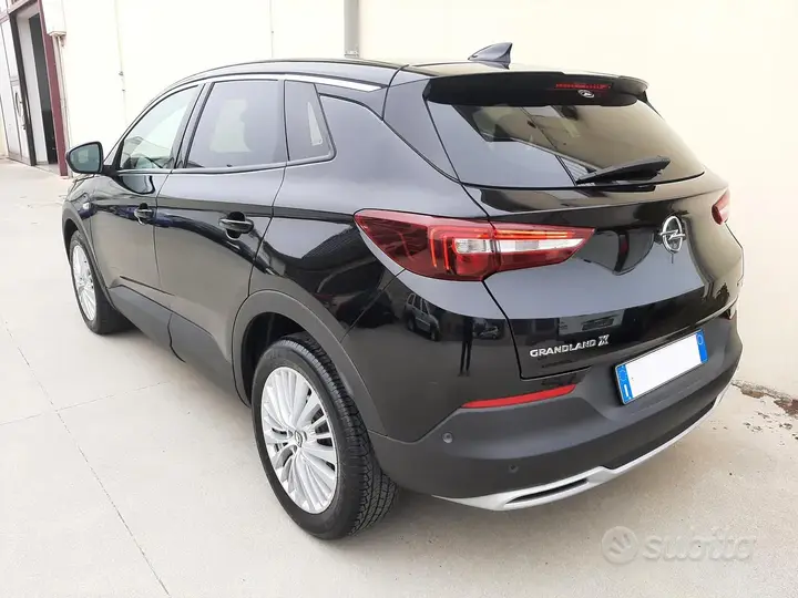 Opel Grandland X 2019 photo 3