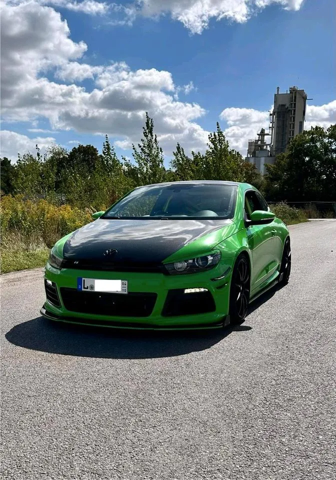 Volkswagen Scirocco R