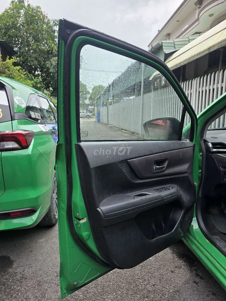 Toyota Avanza Premio 2023 photo 3