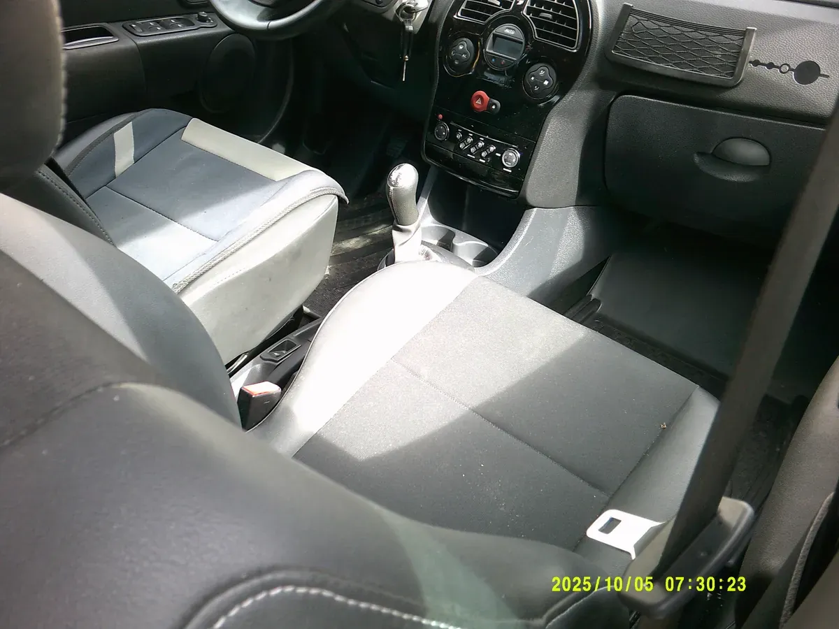 Renault Modus 2012 photo 3