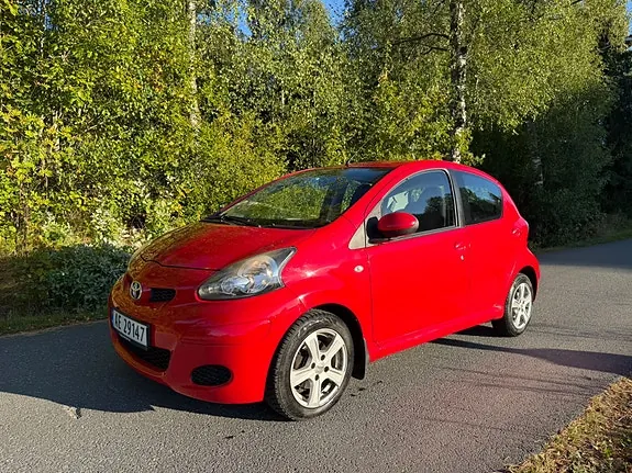 Toyota Aygo 2011 photo 4