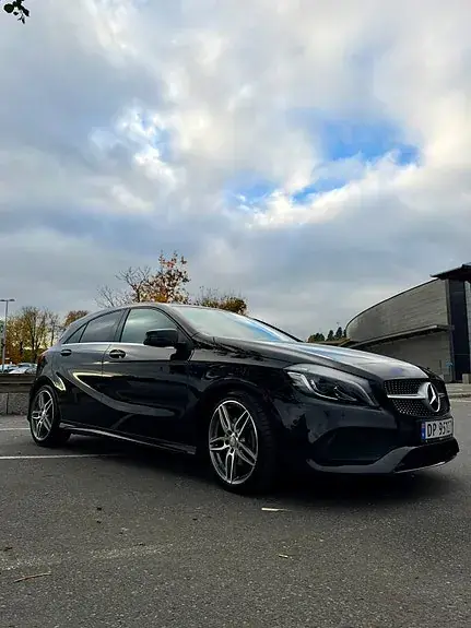 Mercedes-Benz A 180 2016 photo 3