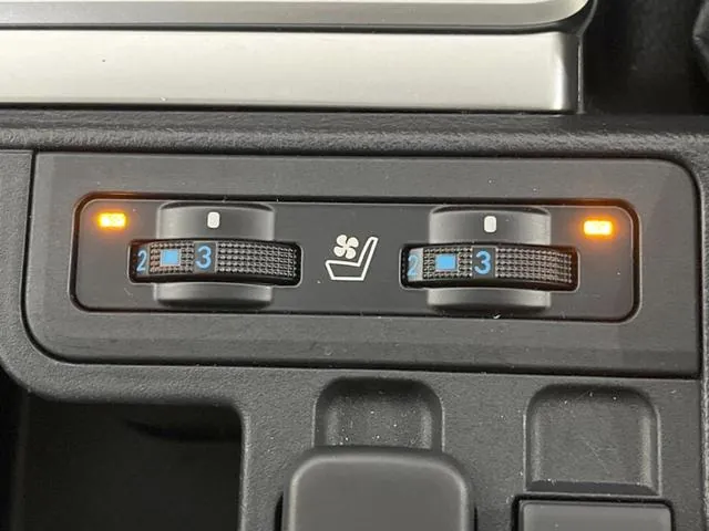 Toyota Land Cruiser Prado 2023 photo 5