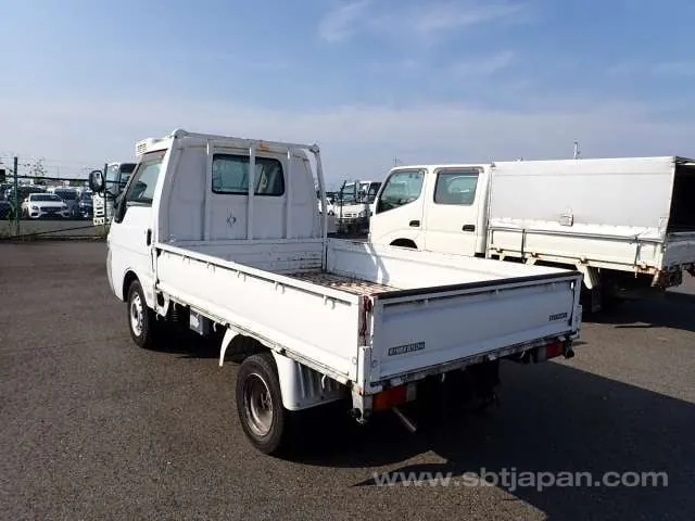 Mazda Bongo 2002 photo 3