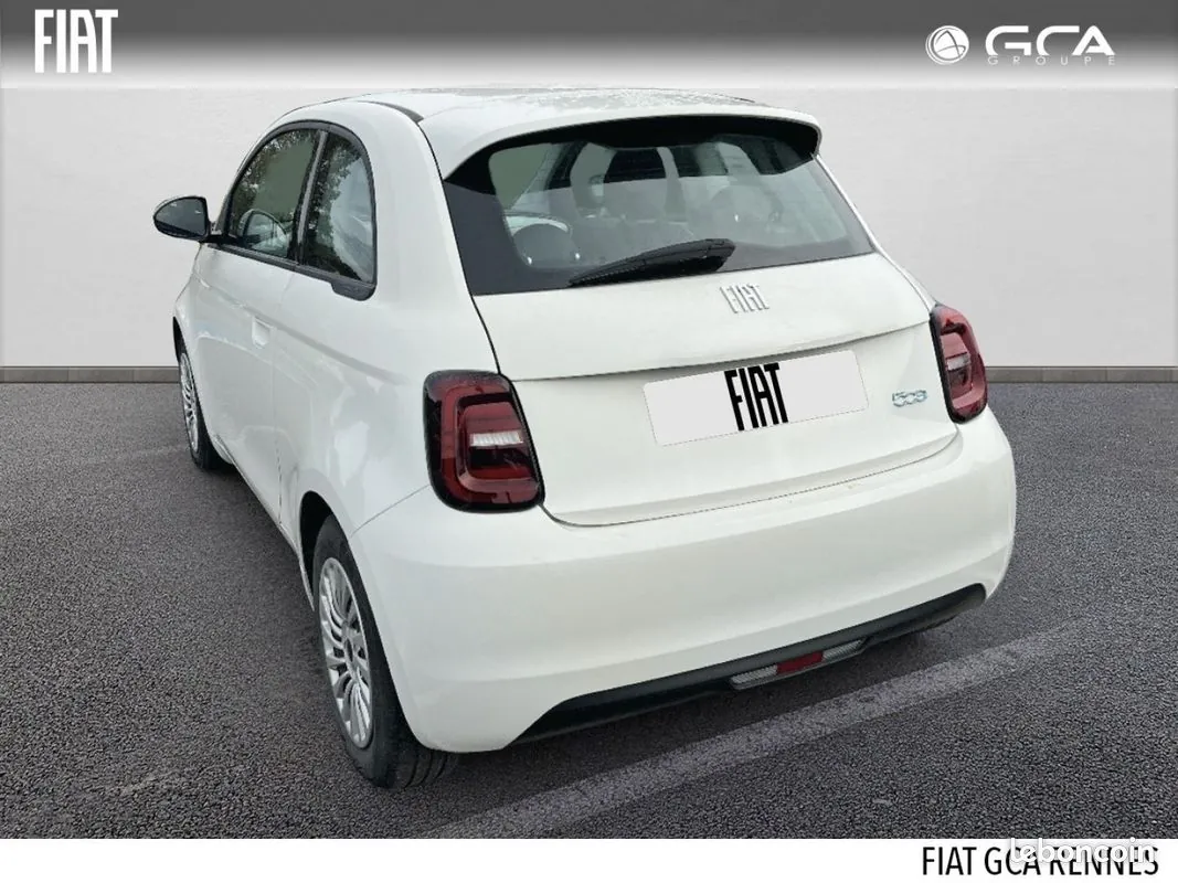 Fiat 500 2023 photo 2