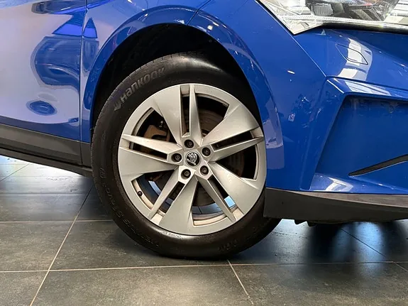 Skoda Enyaq 2022 photo 2