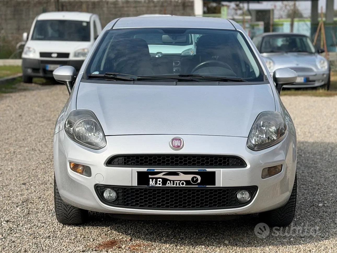 Fiat Punto 2014 photo 2