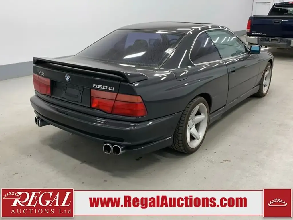 BMW 8 Series 1994 photo 3