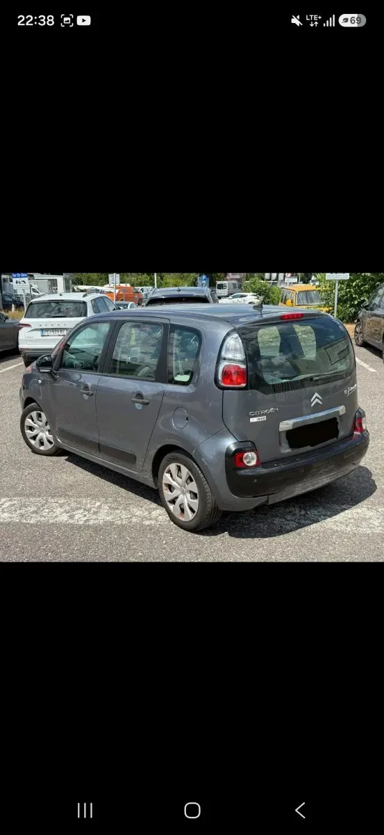 Citroen C3 Picasso 2010 photo 2