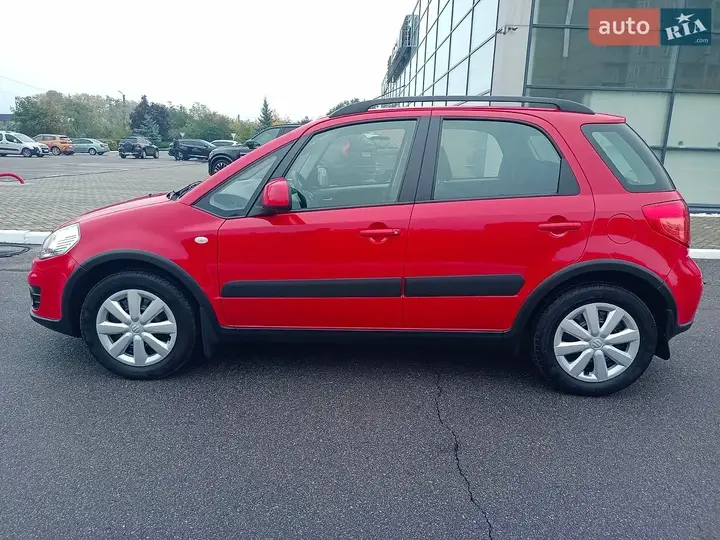 Suzuki Sx4 2011 photo 2
