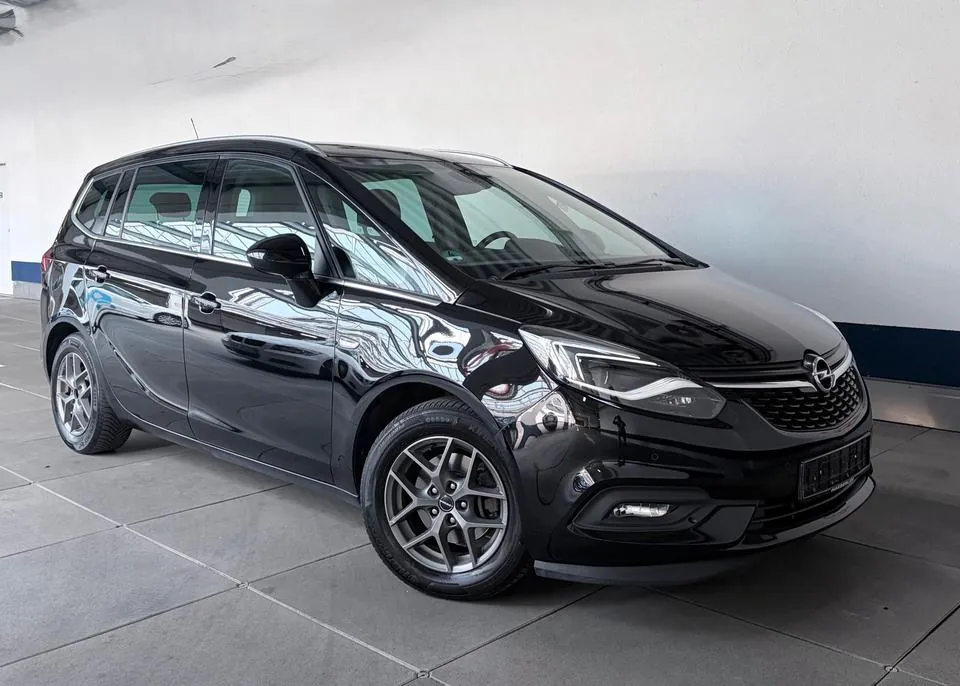 Opel Zafira C