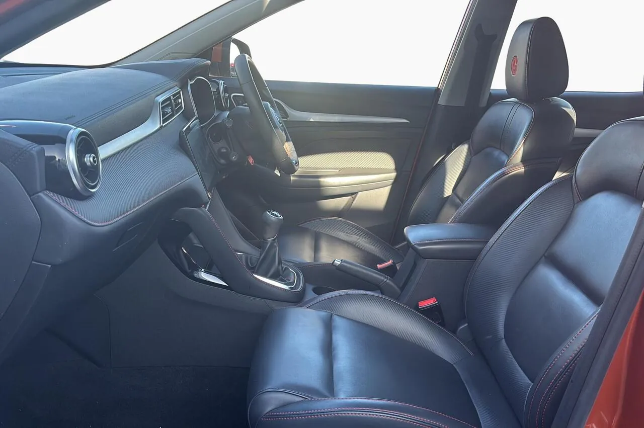 MG Zs 2022 photo 2