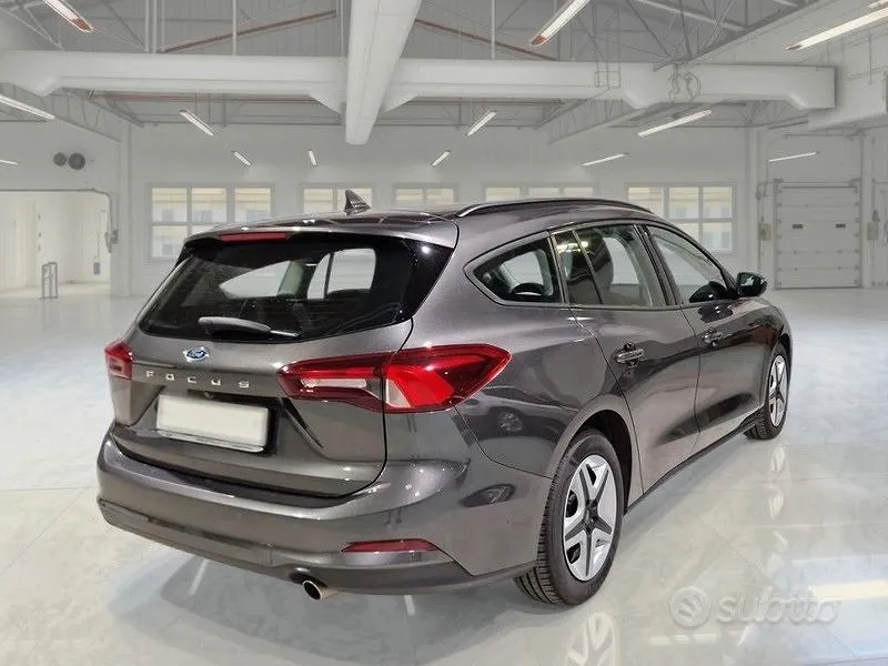 Ford Focus 2022 photo 4